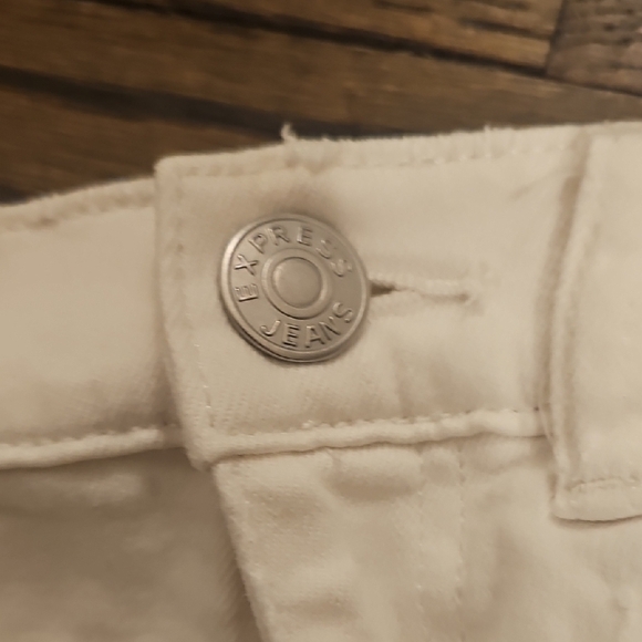 Express White Distressed Jean Shorts - Picture 8 of 11